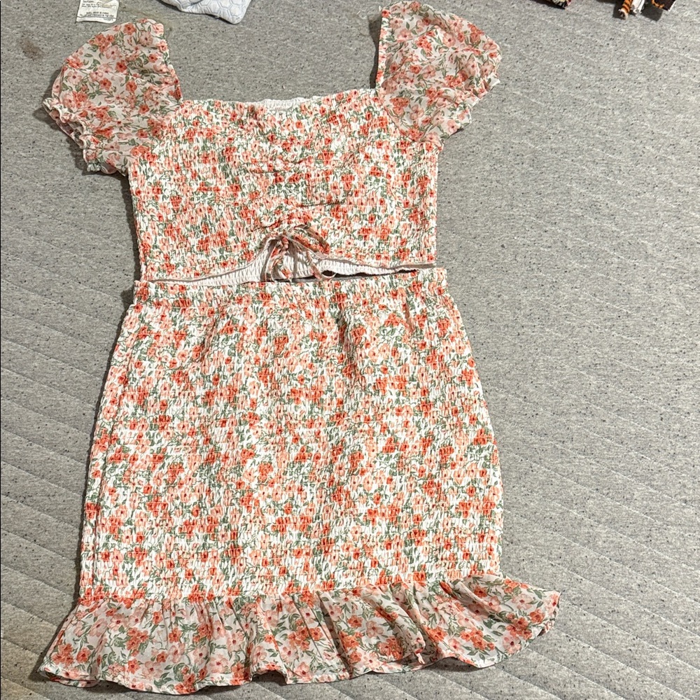 Floral Dress with Ruffle Sleeves